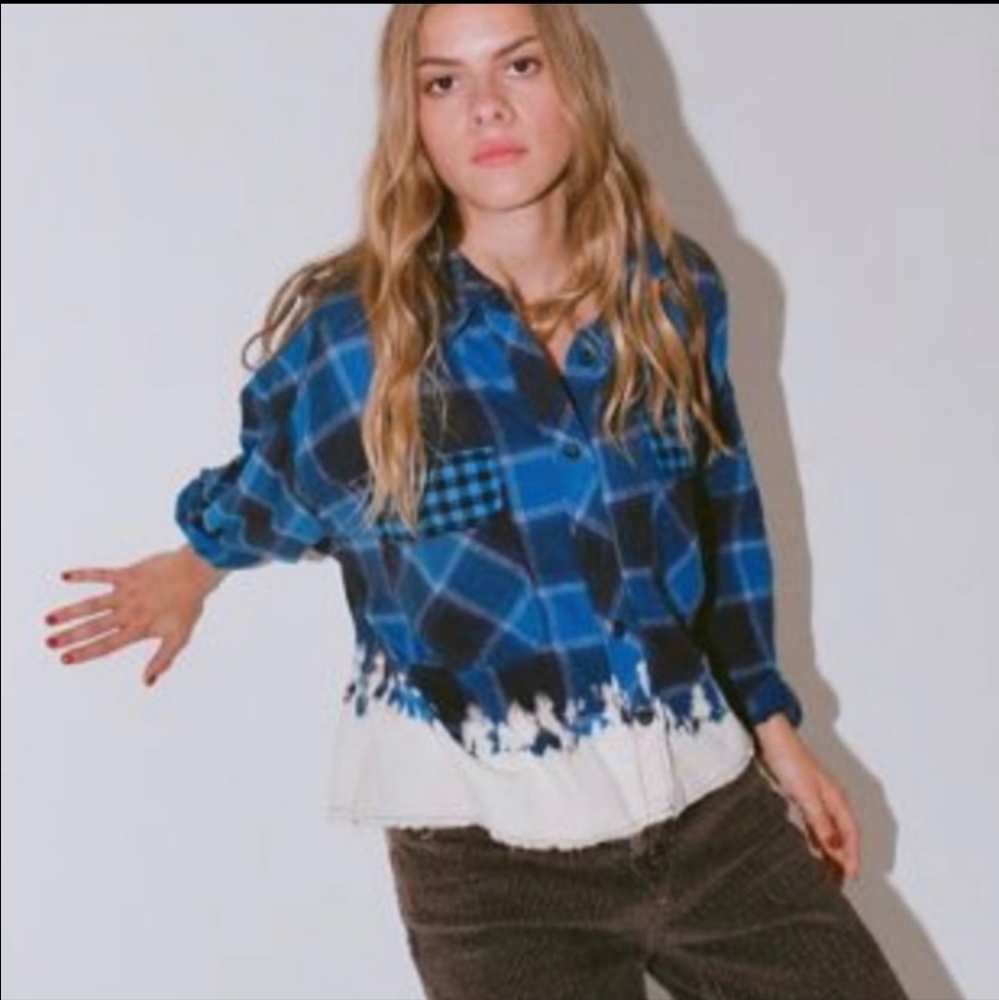 ⚠️3 for 30!! Urban Outfitters Flannel Top